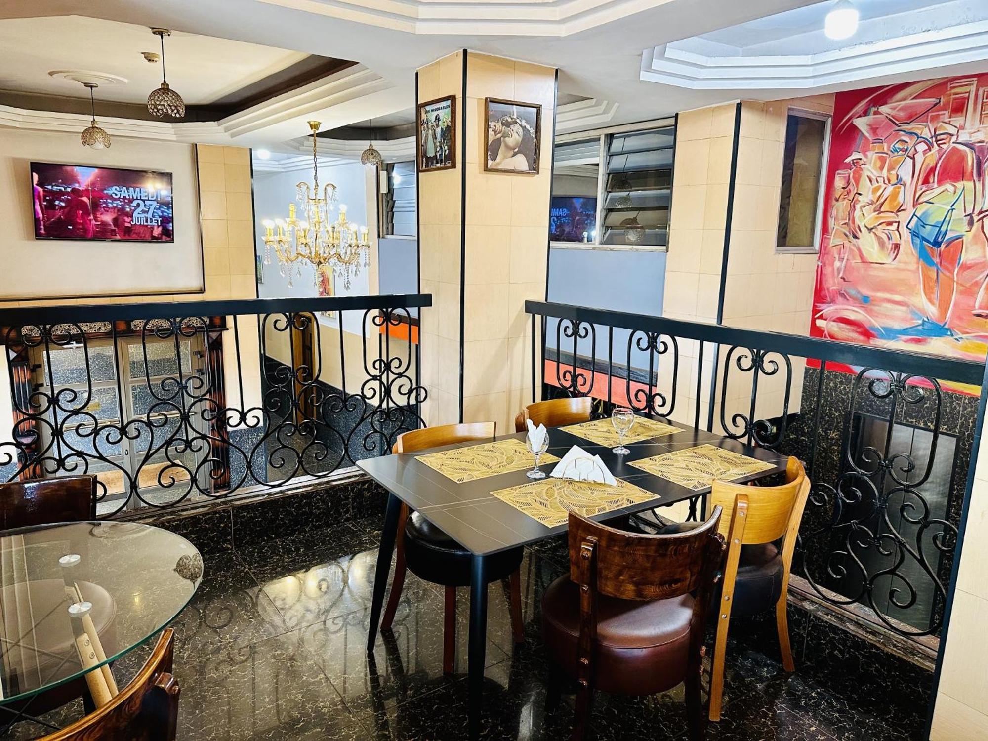 Yaahot Hotel Yaounde Exterior photo