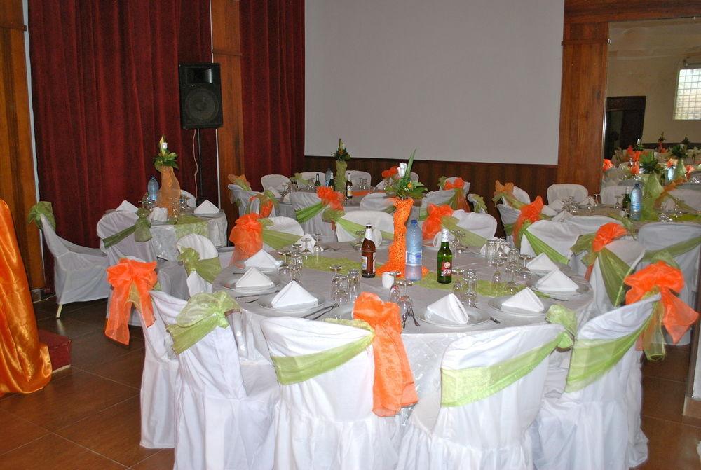 Yaahot Hotel Yaounde Exterior photo